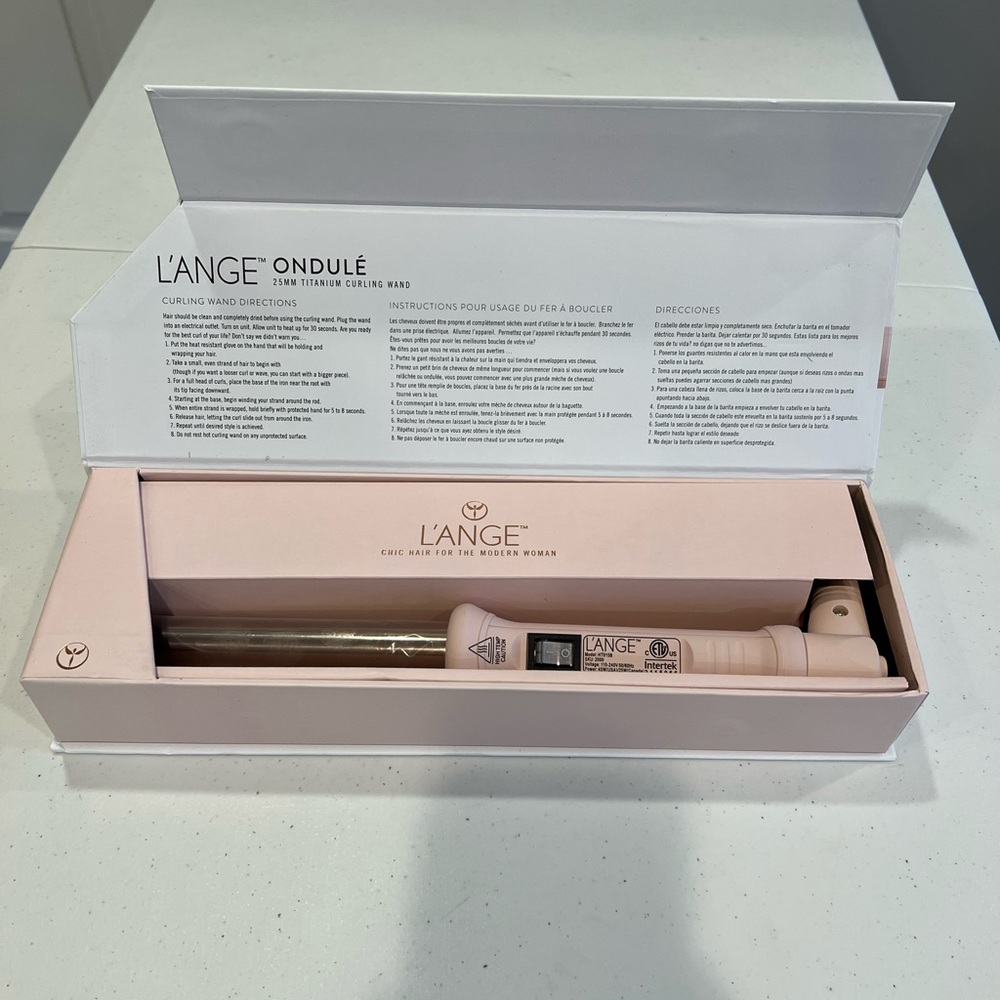 Brand New plastic still on 25 mm Titanium Curling Wand in Rose color - Picture 2 of 4